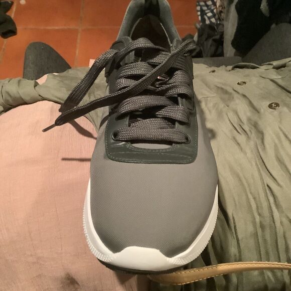 Prada size uk 9.5 us 10.5 tech laced trainer sneaker shoe eu size 44 - Picture 13 of 14